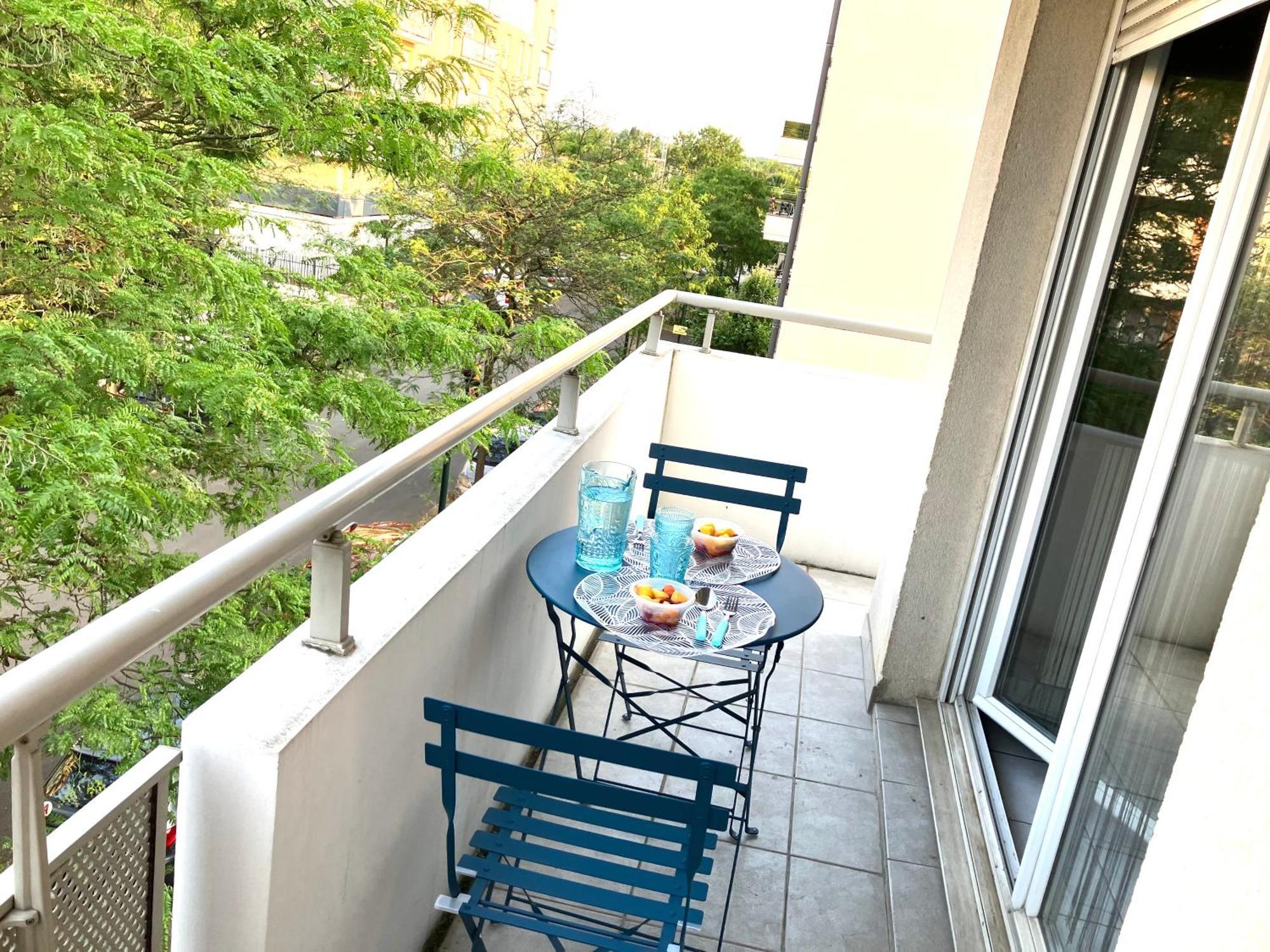 Snowqueen Hotel Apartment Paris-Disney Chelles  Exterior photo
