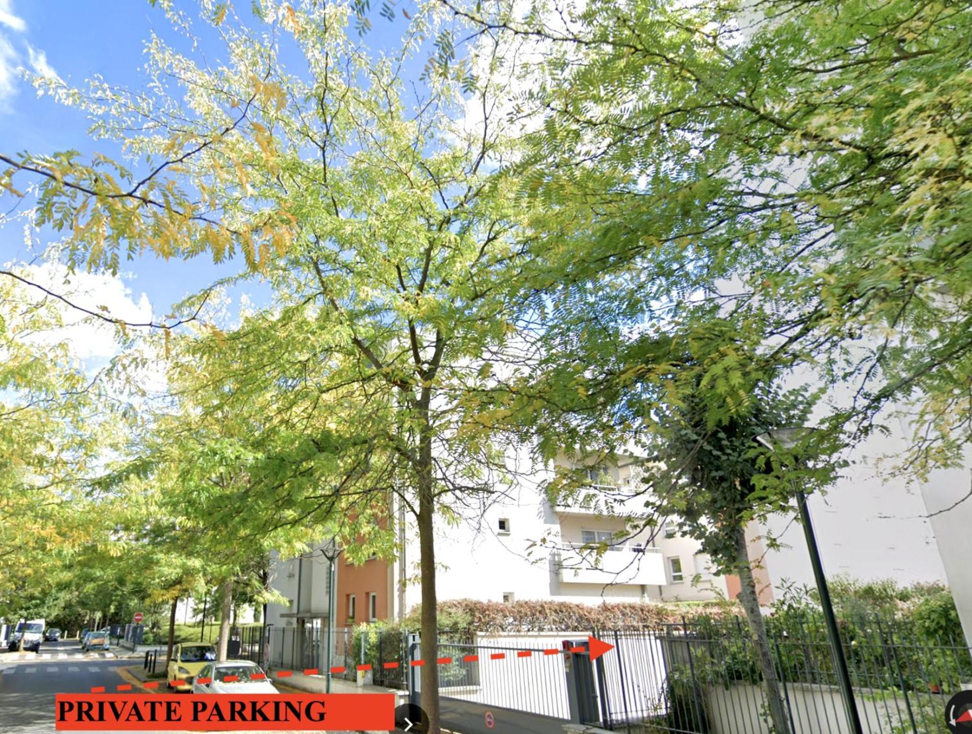 Snowqueen Hotel Apartment Paris-Disney Chelles  Exterior photo